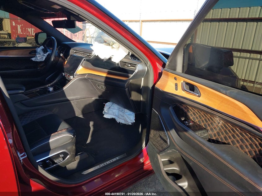 2023 Jeep Grand Cherokee L Summit Reserve 4X4