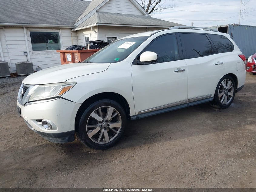 2015 Nissan Pathfinder Platinum