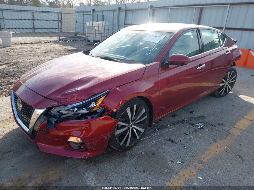 2020 Nissan Altima Platinum Vc-Turbo Fwd