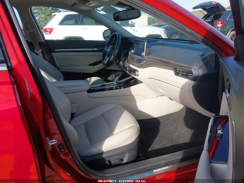 2020 Nissan Altima Platinum Vc-Turbo Fwd