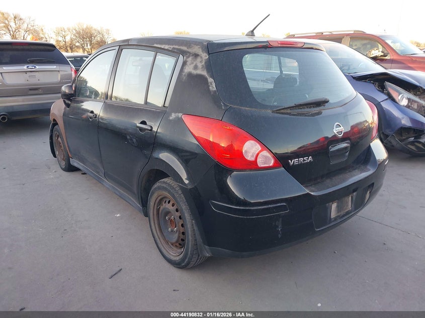 2010 Nissan Versa 1.8S