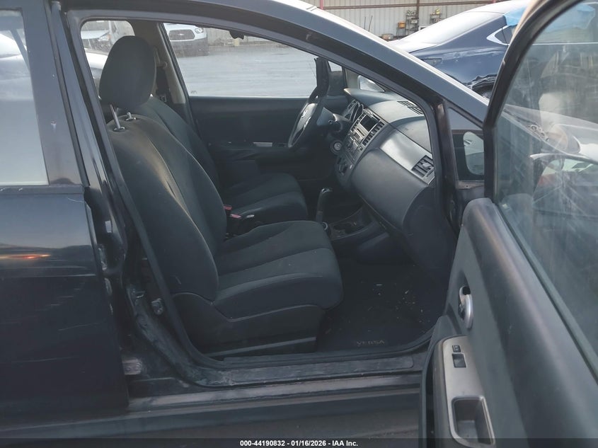 2010 Nissan Versa 1.8S