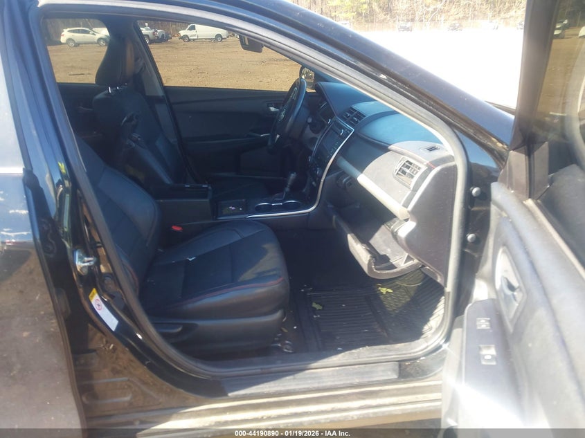 2016 Toyota Camry Se