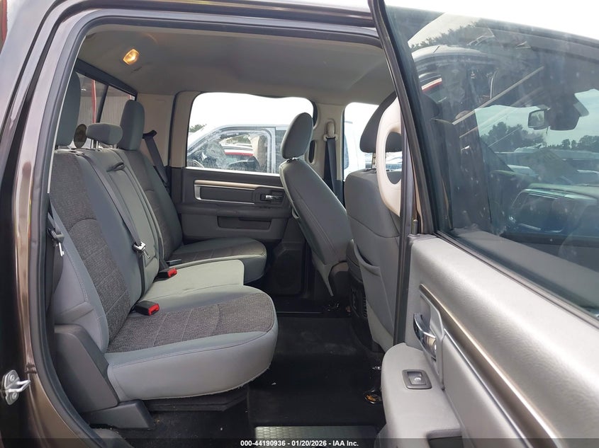 2017 Ram 1500 Lone Star 4X4 5'7 Box VIN: 1C6RR7LT5HS504157 Lot: 44190936