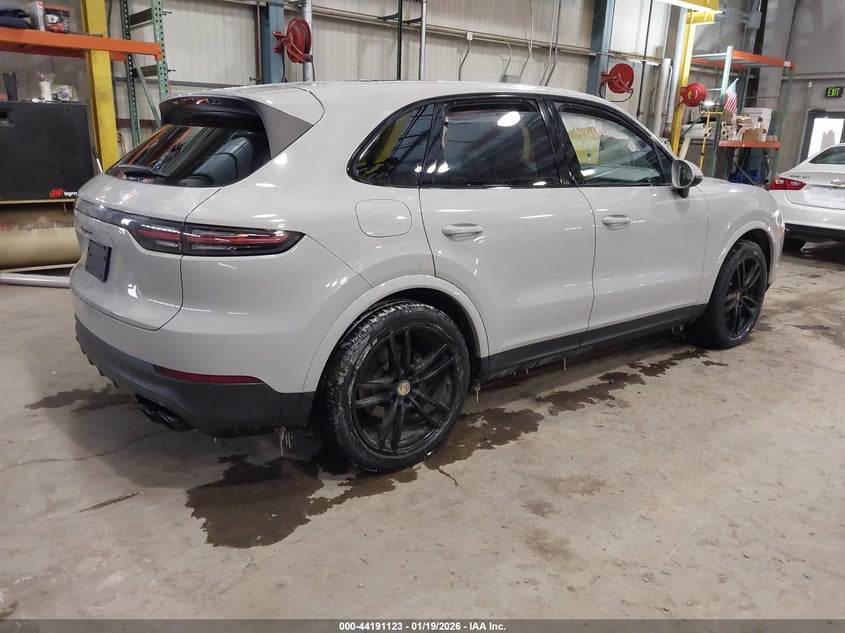 2022 Porsche Cayenne Platinum Edition