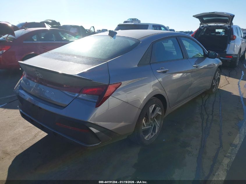 2025 Hyundai Elantra Sel Sport