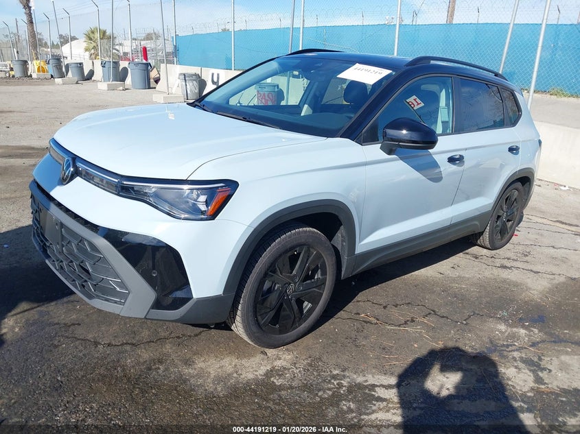 2025 Volkswagen Taos 1.5T Se Black