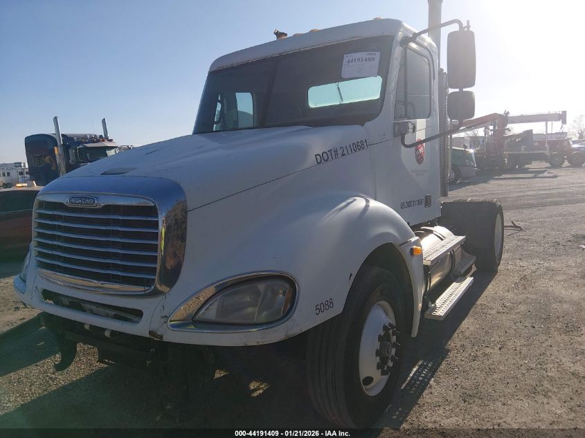 2004 Freightliner Conventional Columbia