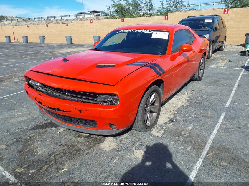 2016 Dodge Challenger Sxt