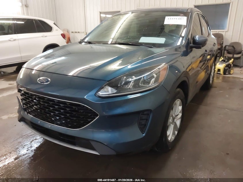 2020 Ford Escape Se