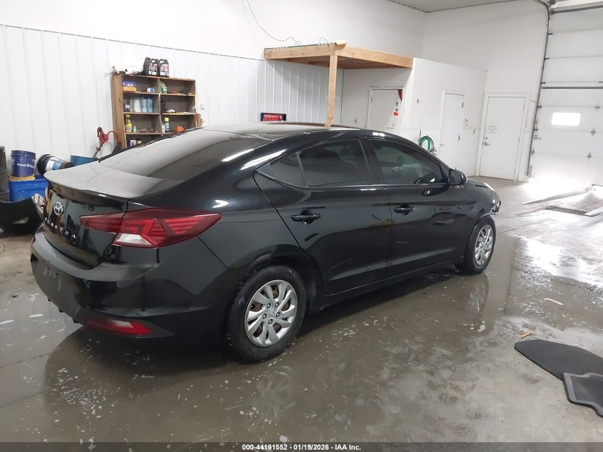 2020 Hyundai Elantra Se