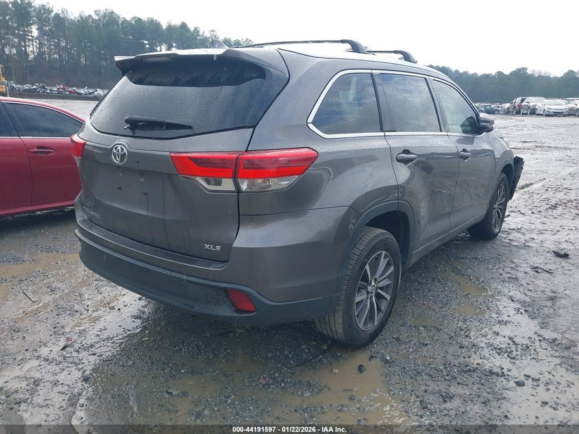 Vin: 5tdkzrfh9js547718, lot: 44687598, toyota highlander xle 20184