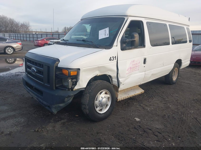 2012 Ford E-350 Super Duty Commercial