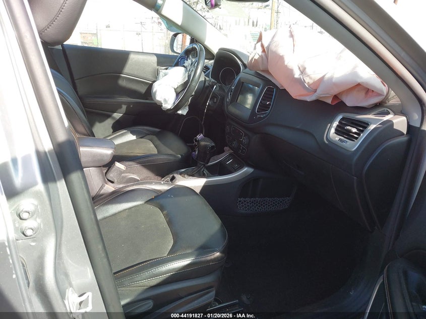 2020 Jeep Compass Latitude Fwd