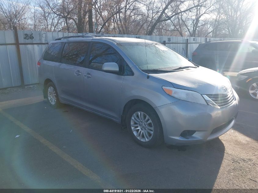 2011 Toyota Sienna