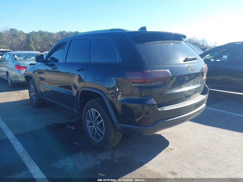 2019 Jeep Grand Cherokee Laredo E 4X4