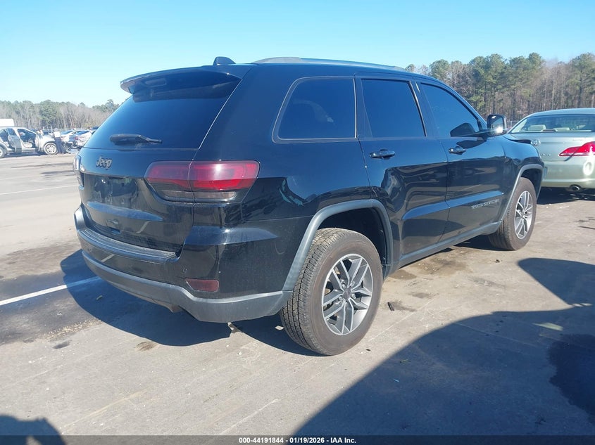 2019 Jeep Grand Cherokee Laredo E 4X4