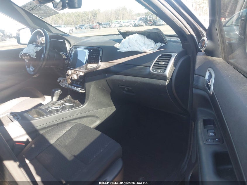 2019 Jeep Grand Cherokee Laredo E 4X4