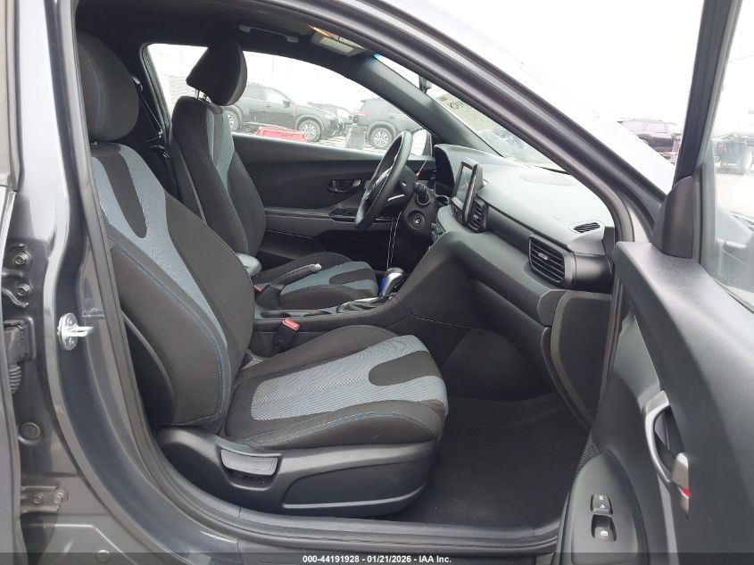 2020 Hyundai Veloster 2.0