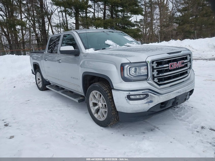 GMC SIERRA 1500 SLT
