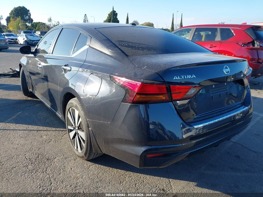 2022 Nissan Altima Sv Fwd