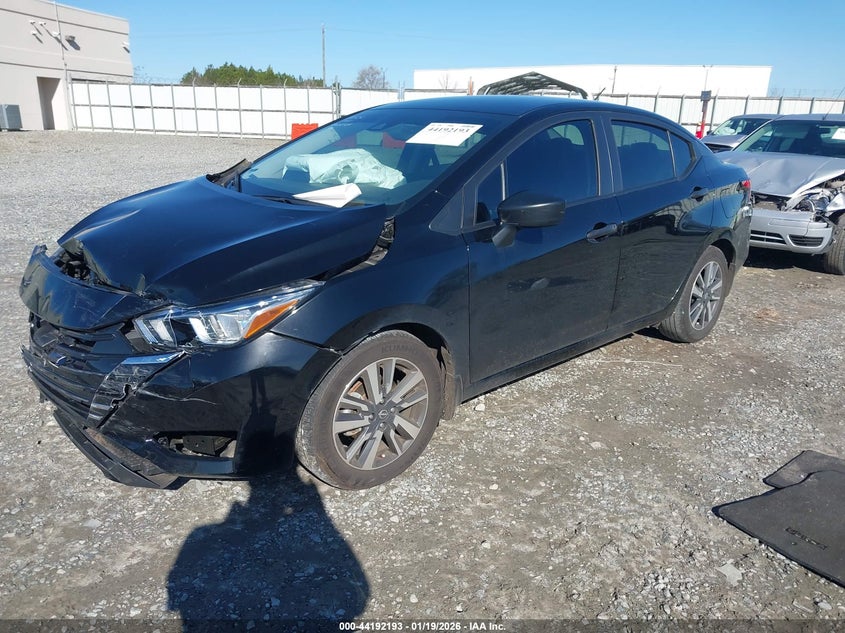 2024 Nissan Versa 1.6 S