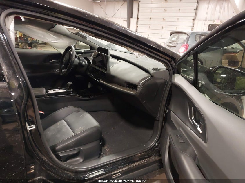 2024 Toyota Prius Xle Awd-E