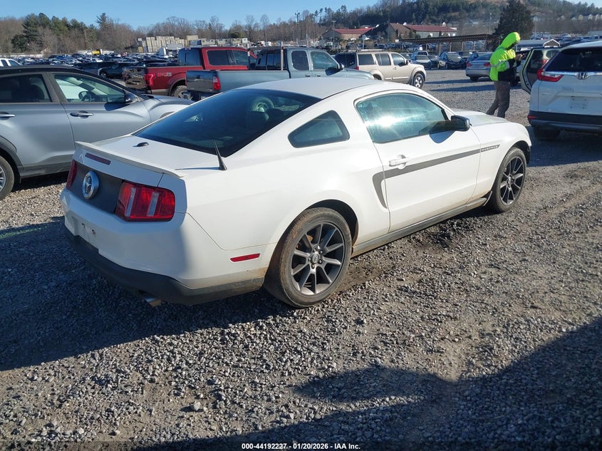 2011 Ford Mustang V6 Premium
