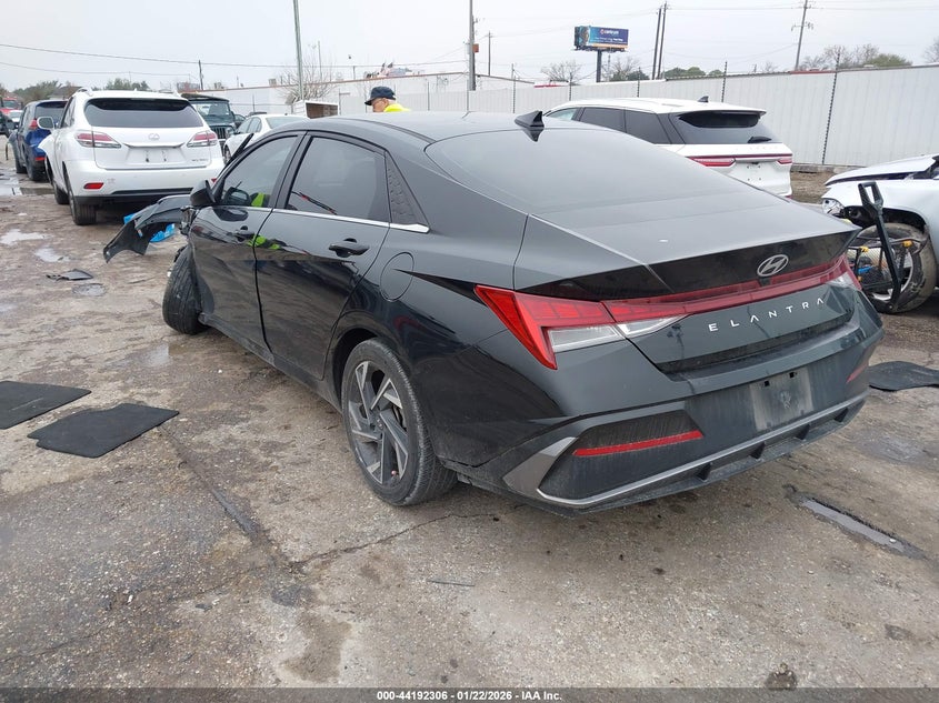 2024 Hyundai Elantra Sel