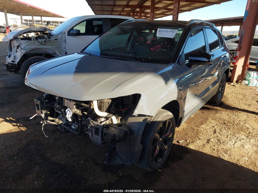 2024 Volkswagen Taos 1.5T Se