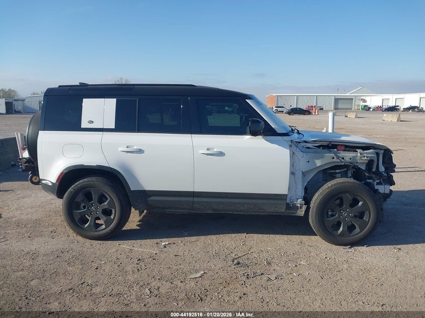 2022 Land Rover Defender 110 Standard VIN: SALEK7RX0N2077920 Lot: 44192516