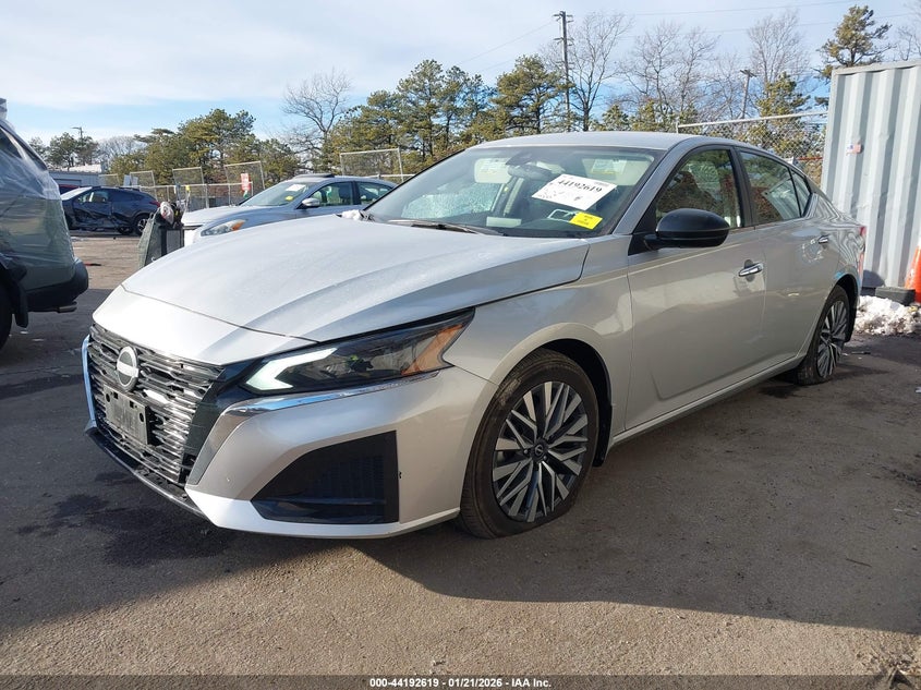 2024 Nissan Altima Sv Fwd