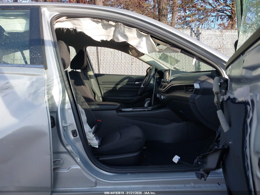 2024 Nissan Altima Sv Fwd