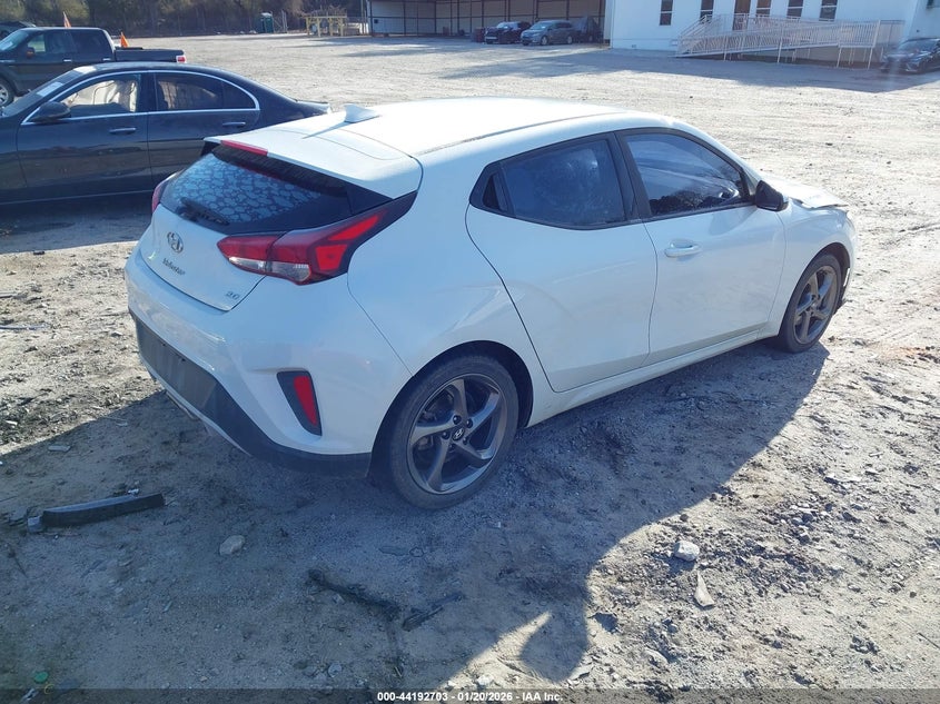 2019 Hyundai Veloster 2.0