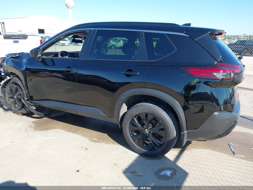 2023 Nissan Rogue Sv Fwd