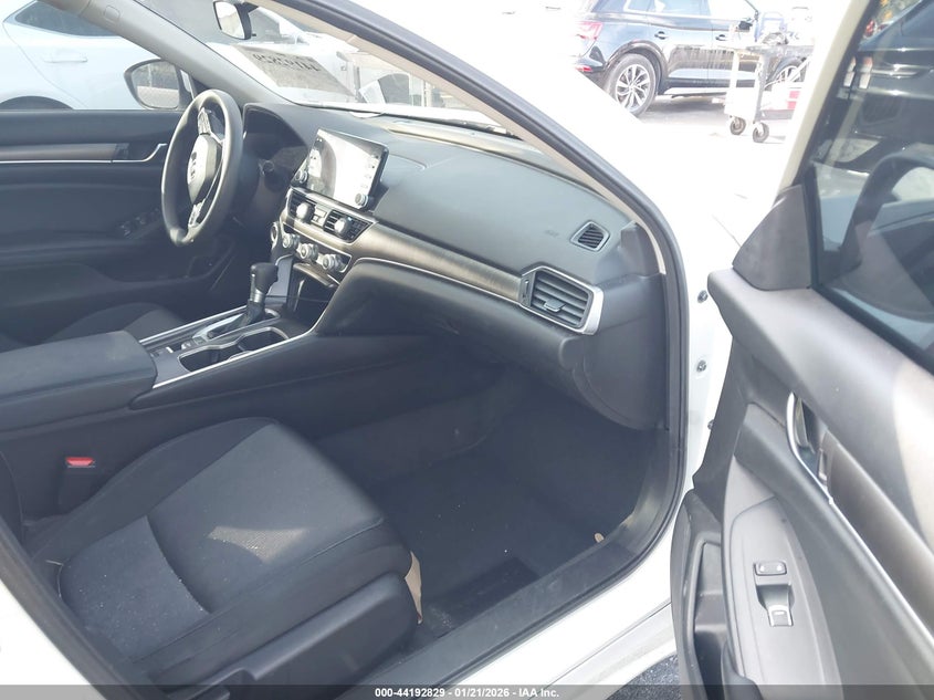 VIN 1HGCV1F16MA004933 2021 HONDA ACCORD LX