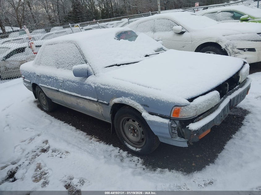 1988 TOYOTA CAMRY auction photo 1