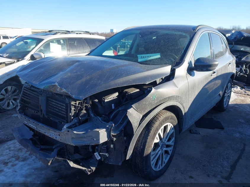 2022 Ford Escape Sel