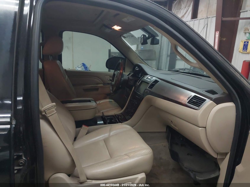 2013 Cadillac Escalade Esv Luxury