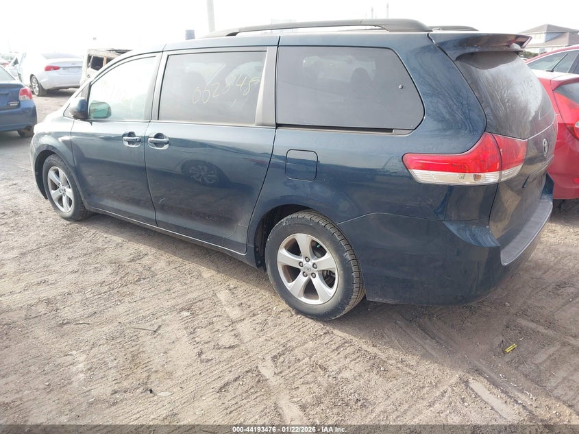 2011 Toyota Sienna Le V6