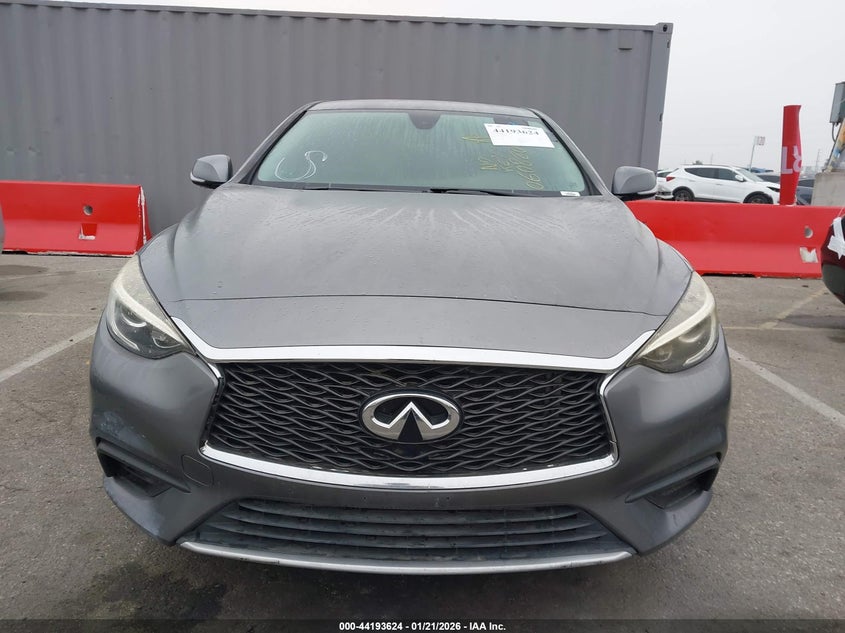 2018 Infiniti Qx30 Luxury VIN: SJKCH5CP0JA060820 Lot: 44193624