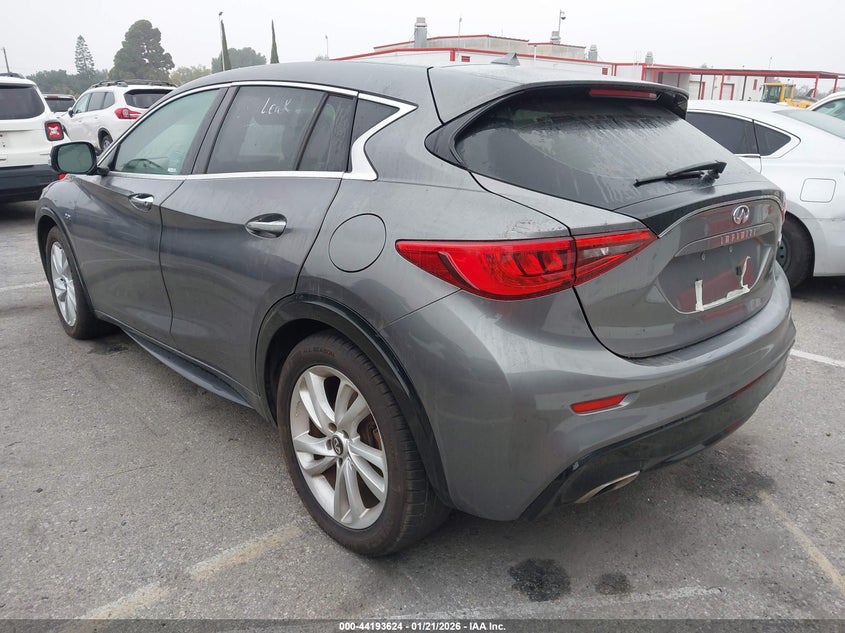 2018 INFINITI QX30 auction photo 3