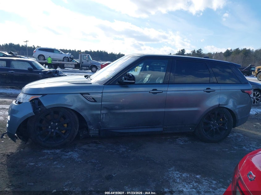 2017 Land Rover Range Rover Sport 3.0L V6 Supercharged Hse VIN: SALWR2FVXHA150971 Lot: 44193631