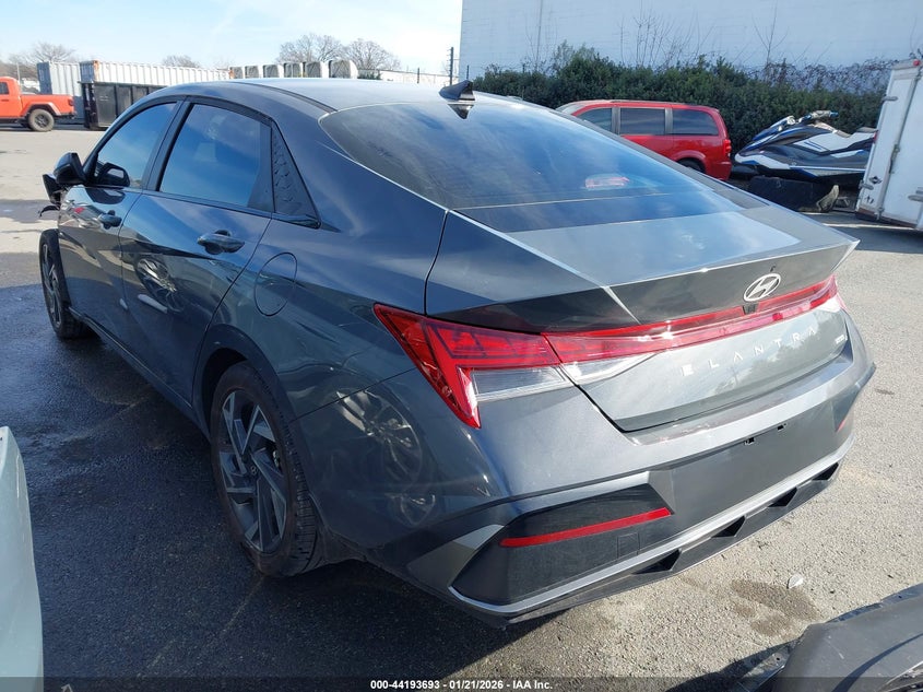 2025 Hyundai Elantra Hybrid Limited