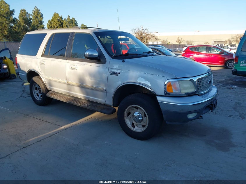 1FMRU1862XLA62286 1999 Ford Expedition Xlt auction photo 1