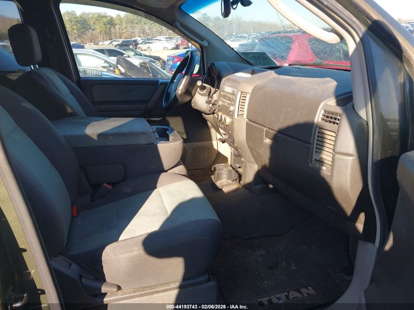 2004 Nissan Titan Se