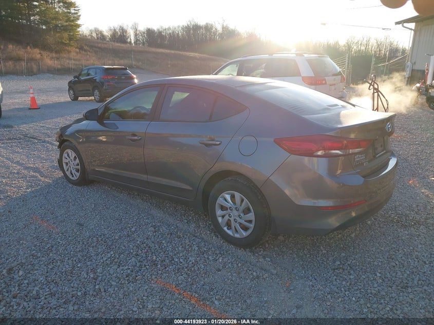 VIN 5NPD74LF5JH261293 2018 HYUNDAI ELANTRA SE