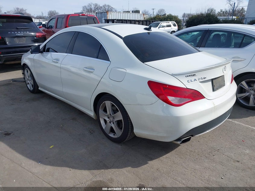 2016 Mercedes-Benz Cla 250