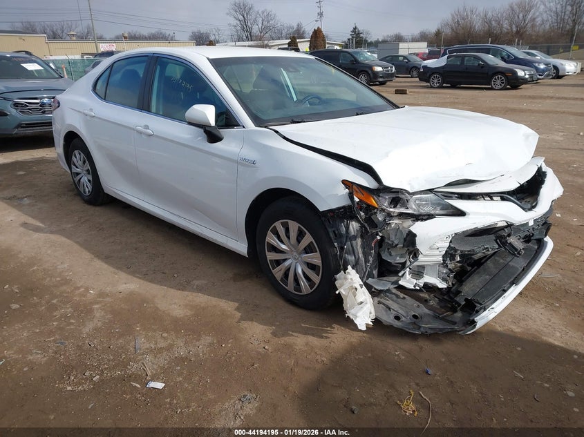 2020 Toyota Camry Le Hybrid