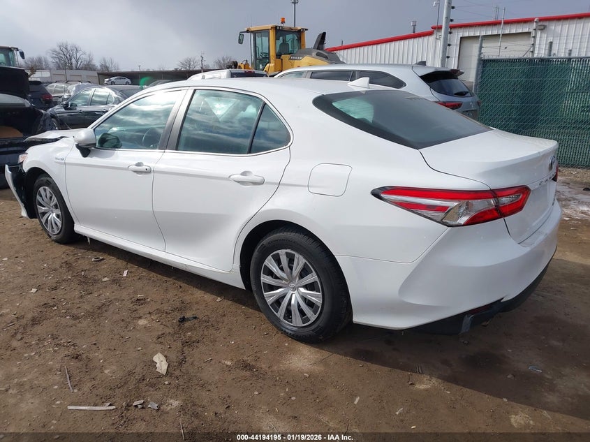 2020 Toyota Camry Le Hybrid